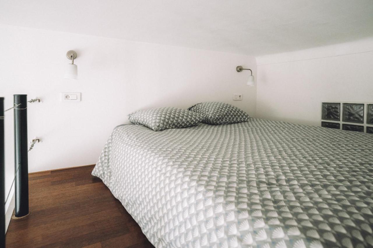 Cannes Centre Ville- Bel Appartement Studio + Mezzanine Екстер'єр фото