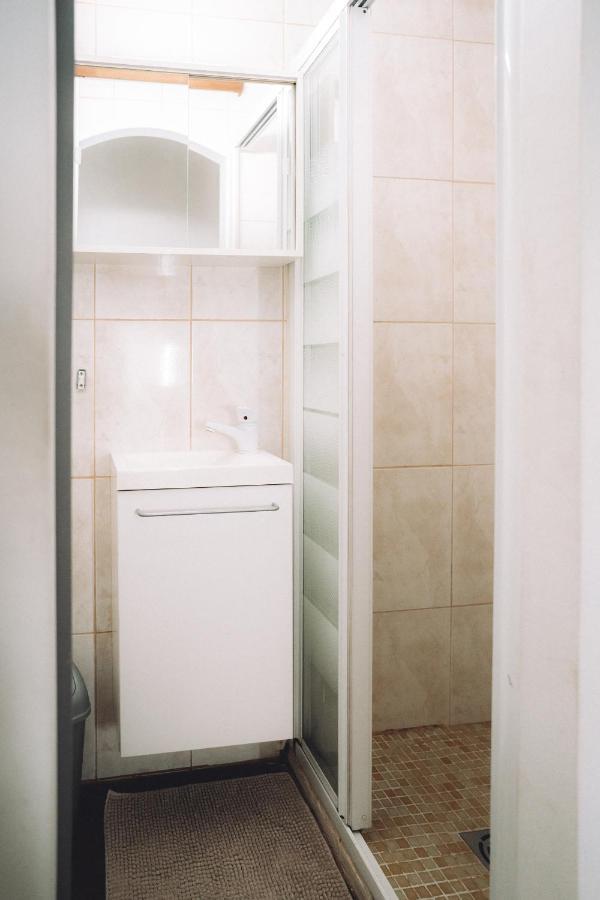 Cannes Centre Ville- Bel Appartement Studio + Mezzanine Екстер'єр фото